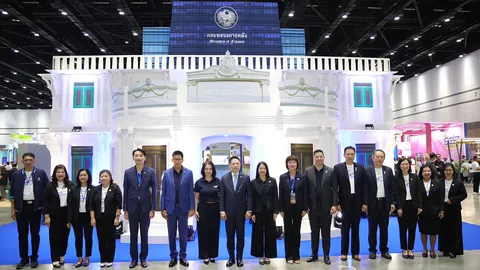 บสย. โชว์เคส "กระบะพี่ มีคลังค้ำ" ครบรอบ 150 ปี ก.คลัง ย้ำบทบาทช่วย SMEs ผ่านกลไกค้ำประกันสินเชื่อ