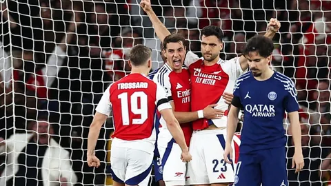 ยูฟ่าตั้งเปาฉาวมีเอี่ยวล็อกผลแข่ง ตัดสินเกม เปแอสเช พบ อาร์เซนอล ใน UCL