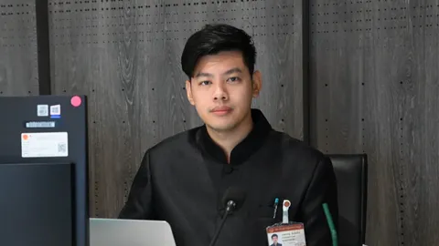 “แบงค์ ศุภณัฐ” แฉ ทีโออาร์ ตึกจอดรถสภา ให้เวลาออกแบบแค่ 10 วัน