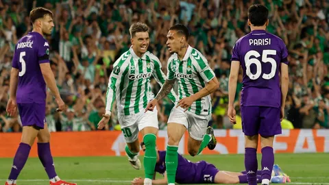 ชมคลิป แอนโทนี แผลงฤทธิ์พา เรอัล เบติส เข้าชิงฯ คอนเฟอเรนซ์ลีก