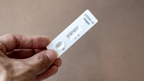 จับตา "โควิด-19" ระบาดเมืองกรุง อากาศเปลี่ยนติดง่ายกว่าหวัดใหญ่ แนะกลุ่มเสี่ยงดูแลสุขภาพ