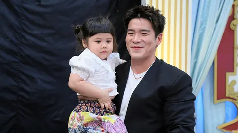“ชมพู่-แอฟ” เชียร์ “อาเล็ก” แต่ง “โบว์” พรุ่งนี้ “นนกุล” ไวเว่อร์! คุกเข่าม้ามืด!