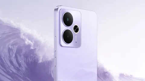 เรียลมี เตรียมเปิดตัว realme 14T 5G รองรับจอ 120Hz แบตเตอรี่ 6,000 mAh ในไทย 15 พ.ค. นี้