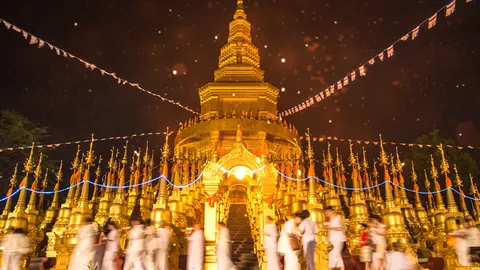 วันวิสาขบูชา 68 อานิสงส์ของการเวียนเทียนมีอะไรบ้าง ได้บุญครบถ้วน 