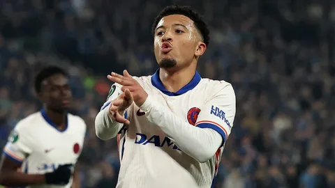 แมนยูยอมขาดทุนยับ! จ่อโละ "ซานโช" ถูกๆ หลังเชลซีไม่เอา พร้อมจ่ายค่าปรับส่งคืน