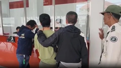 กลัวเมียด่า หนุ่มกุเรื่องถูกถีบรถ-กระชากทอง หลังแอบเอาไปขาย โป๊ะแตกพลเมืองดีโทรแจ้ง 191