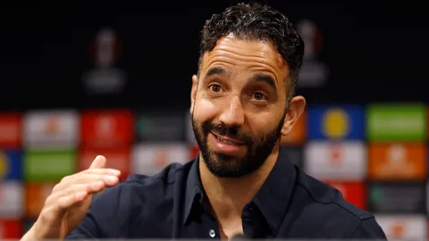 แมนยูฯ ตาลุก มีลุ้นคว้า "แข้งจอมถล่มประตู" นักเตะพร้อมย้ายแล้ว