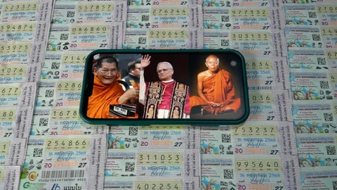 คอหวยแห่ซื้อเลขดัง "พระสันตะปาปา-หลวงพ่อคูณ" เสี่ยงโชค 16/5/68