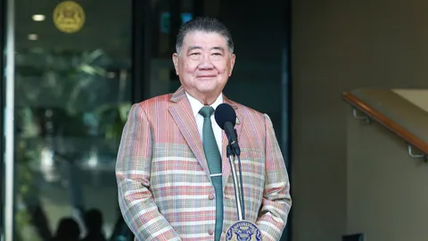 “ภูมิธรรม” พร้อมดู DSI หากนายกฯ มอบหมาย วอนอย่ามองเป็นสงครามแดง-น้ำเงิน