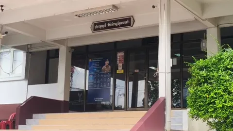 ผู้การตรัง สั่งดำเนินคดีเคร่งครัด ผู้ปกครองถีบ "เด็ก 6 ขวบ" ในโรงเรียนอนุบาล