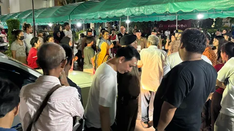 ผลเลือกตั้งซ่อม สก.หนองจอก ส่อวุ่น “ไพฑูรย์” คะแนนนำ เจอคนค้านปมใส่เสื้อเพื่อไทย