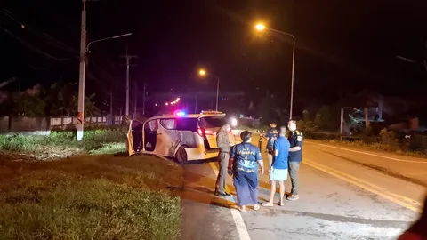 ระทึก ลุงเมาขับกระบะชนรถตู้ "มอส-เจีย" คู่รักอินฟลูฯ ลูกแฝด พี่เลี้ยง แม่ยายเจ็บ