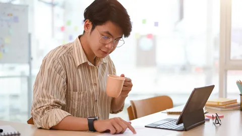 Gen Y หลายจ็อบ ทำอย่างไรให้เวิร์กทั้งงาน ทั้งใจ ห่างไกลภาวะ Burnout