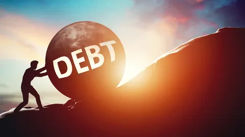 คนไทยชนกำแพง “รายจ่าย” ก่อหนี้ วนลูปตลอดชีวิต