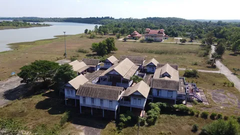 นครพนมพบ 4 สิ่งปลูกสร้าง โครงการรัฐ งบเกือบ 200 ล้าน ถูกปล่อยร้าง ทิ้งไว้เป็นอาหารปลวก