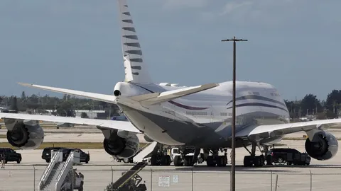 สหรัฐฯ รับโบอิ้ง 747 จากกาตาร์ เตรียมดัดแปลงเป็น “แอร์ฟอร์ซวัน”