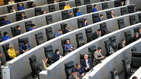 โพยว่อน 24 สว. ลอต 3 รับหมายเรียกแก้ข้อกล่าวหาคดีฮั้ว 