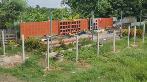 หนุ่มอุดรฯ ยึดฮวงซุ้ยวัดเป็นบ้าน ไล่ไม่ยอมไป ขู่จะตีพระหากไม่กลัวบาป