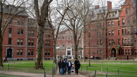 ด่วน! ทรัมป์สั่งห้ามฮาร์วาร์ดรับนศ.ต่างชาติ กดดันให้ย้ายที่เรียน