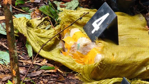 ทหารพรานปะทะเดือดแก๊งยา ชายแดนแม่อาย ปลิดชีพ 2 ศพ ยึดยาบ้า 5 แสนเม็ด