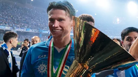 แมนยูฯ ฟังไว้ "แม็คโทมิเนย์" พูดตรงๆ หลังพา "นาโปลี" คว้าแชมป์กัลโช่-แข้งยอดเยี่ยม