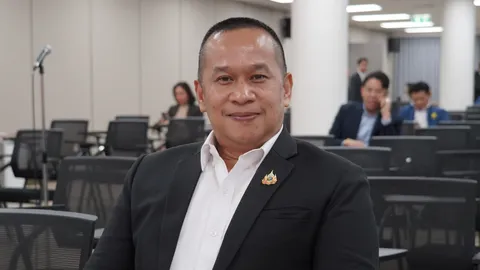 “อนุสรณ์” ซัด “หมอวรงค์” มองคดีจำนำข้าวแบบตัดตอน โอดในอนาคตใครจะกล้าเสนอนโยบาย