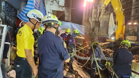 กู้ร่าง “นายดาว” ขึ้นจากหลุมเสาเข็มในไซต์งานก่อสร้างได้สำเร็จ ปิดภารกิจกู้ภัย 130 ชม.