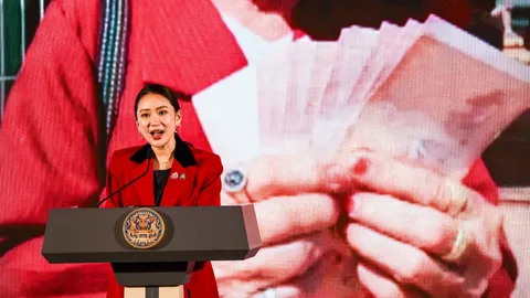 ผลโพลคนมองวิกฤติเศรษฐกิจต้องแก้ด่วน ไม่โกรธหากยกเลิกแจกเงินดิจิทัลวอลเล็ต