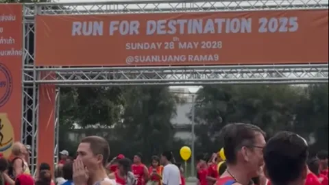 "คนจัดงานวิ่งสวนหลวง ร.9" ตอบทันที หลังโดนตำรวจรวบไป สน. เหตุเทนักวิ่งดื้อๆ (คลิป)