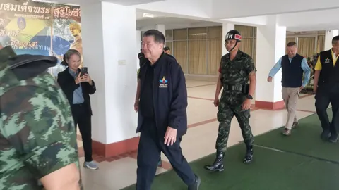 “ภูมิธรรม” ล้อมวงคุยทหารชายแดนภาคใต้-รับฟังภาคธุรกิจ ยันรัฐบาลเร่งสร้างสันติสุข