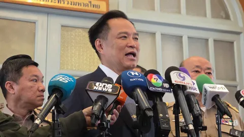 น้ำท่วมแม่สาย “อนุทิน” ยัน ยังไม่ถึงขั้นประกาศภัยพิบัติ ระดมกำลังช่วยเต็มที่