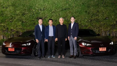เกาะสนามยานยนต์ : มาสด้าส่งมอบ Mazda MX-5 รุ่นลิมิเต็ด มีแค่ 4 คันในไทย