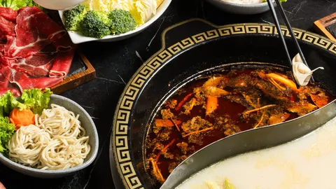 ธุรกิจร้านอาหาร 6.9 แสนร้าน แข่งดุ ต้นทุนผันผวน ลงทุนใหม่ต้องระวัง คนรัดเข็มขัด งดกิน-เที่ยว