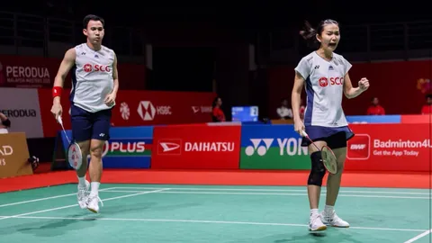 ประเดิมสวย “บาส-เฟม” เฉือนเสือเหลือง 2-1 เปิดฉากขนไก่ “สิงคโปร์ 2025”