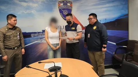 รวบคาสนามบิน สาวคนสำคัญเครือข่ายเว็บพนัน "สารวัตรซัว" หลังหนีกบดานเวียดนาม