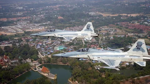 F-5TH พญาอินทรีแห่งอุบลราชธานี ฝึกเตรียมพร้อมรบ รับมือสถานการณ์ด้านความมั่นคง