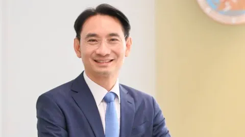  รีดภาษีคนไทยไปต่างประเทศ