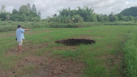 ชาวบ้านผวา แผ่นดินยุบตัวเกือบ 20 หลุมที่บ้านห้วยนาหลวง วอนหน่วยงานแก้ไข