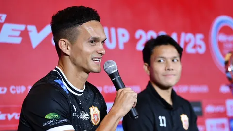 ดูแมนยูฯเมื่อวาน “มิก้า” โว “กามา” รู้จุดอ่อนบุรีรัมย์ “รีโว่ คัพ” อะไรก็เกิดขึ้นได้!