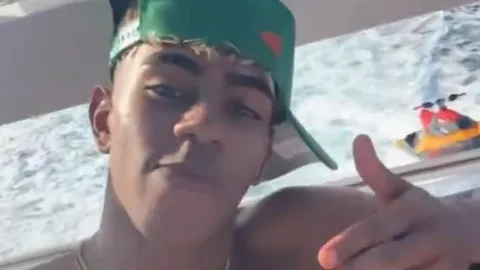 แชร์กันสนั่น "คนไทย" โผล่คอมเมนต์สุดฮา ระหว่าง "ยามาล" ไลฟ์สด