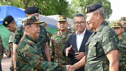 ถอย 200 เมตร สงบศึกช่องบก ผบ.ทบ.ไทย-กัมพูชา เจรจาหาข้อยุติพิพาท