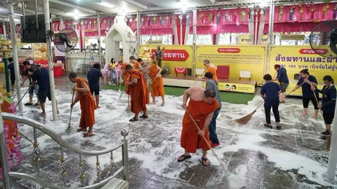 บิ๊กคลีนนิ่ง "วัดไร่ขิง" ลดจำนวนตู้บริจาค เรียกคืนศรัทธา