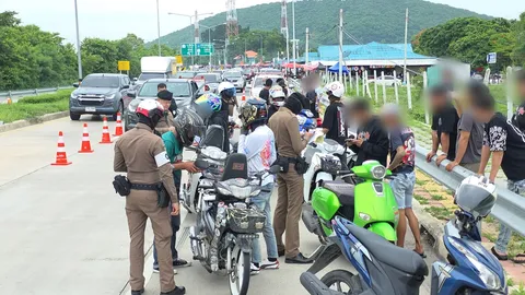จับนับร้อยคัน "แก๊งนักบิด" แต่งซิ่ง-ทำผิดกฎจราจร นัดรวมตัวเที่ยวหาดนางรำ