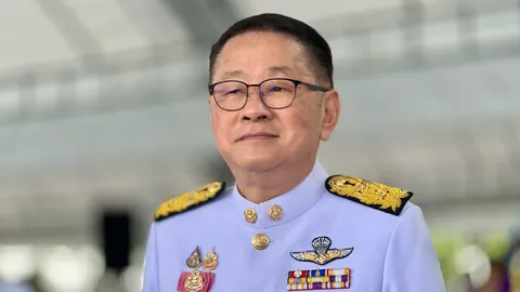 นายกฯ ยังไม่แจ้งปรับ ครม. “ประเสริฐ” พร้อมทำงานทุกตำแหน่งหลังชื่อสะพัด “มท.1”