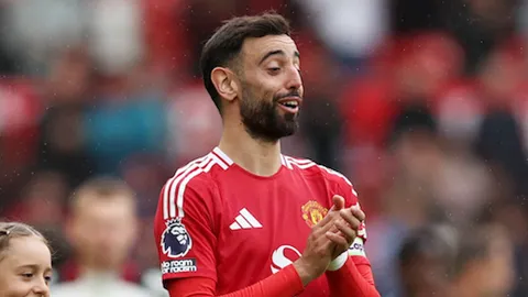 กระจ่างแจ้ง "บรูโน" ร่ายยาว 3 เหตุผล ไม่ย้ายหนี "แมนยูฯ"