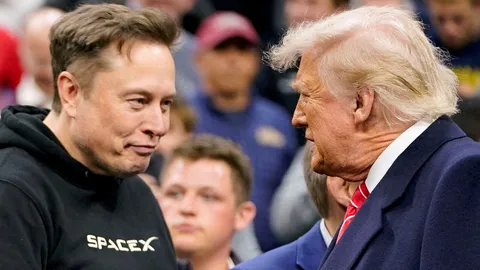 อีลอน มัสก์ ไม่ทน จวกร่างกฎหมายภาษีใหม่ของทรัมป์ว่า “น่ารังเกียจ”