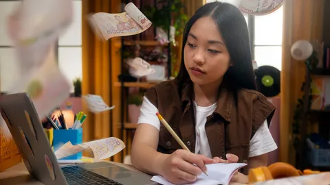 Gen Z เสี่ยงวางแผนผิด 6 เรื่องการเงิน ที่ไม่ควรทำ Frich ชี้ อย่าเชื่อทุกอย่างจากโซเชียลฯ