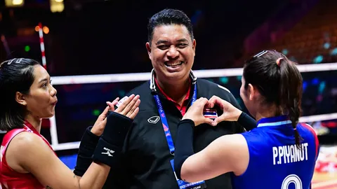 ใจนักสู้! "โค้ชอ๊อต" ชมสปิริตลูกยางสาวไทย ประเดิมศึก VNL แพ้โปแลนด์ อย่างสูสีทุกเซต