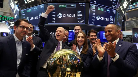 Stablecoin เขย่าวอลล์สตรีท Circle เปิดตัวแรงตลาดหุ้นสหรัฐฯ นักลงทุนแห่ซื้อราคาหุ้นพุ่งกว่า 168%  