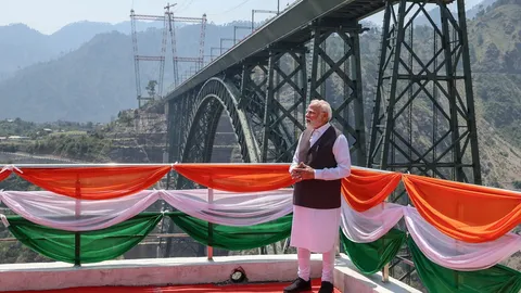 อินเดียเปิดใช้สะพานรถไฟสูงที่สุดในโลกที่แคชเมียร์ ท่ามกลางความตึงเครียดอินเดีย-ปากีสถาน